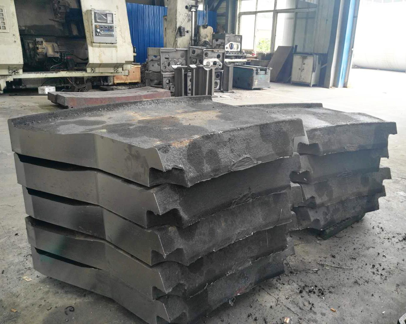 HIGH MAGANESE STEEL BALL MILL LINER PLATES.jpg